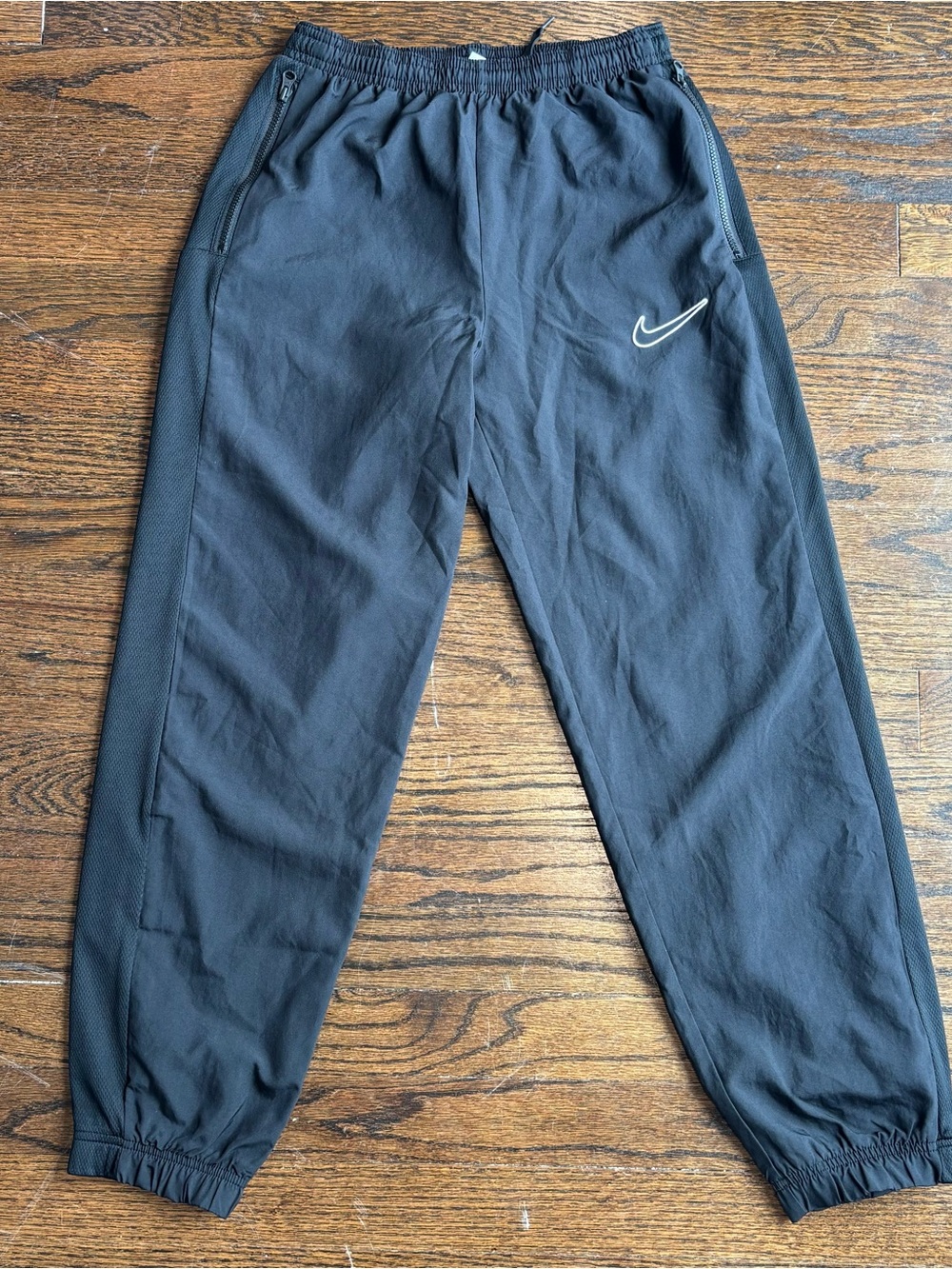 Nike Dri-FIT Boys Jogger Pants Black M Zip Pockets 25” Inseam DX5486-010